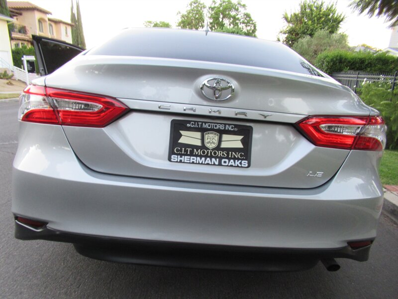 2019 Toyota Camry LE   - Photo 36 - Sherman Oaks, CA 91423