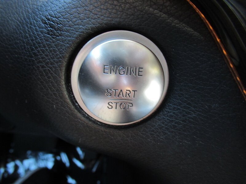 2014 Mercedes-Benz GL 450 4MATIC   - Photo 26 - Sherman Oaks, CA 91423