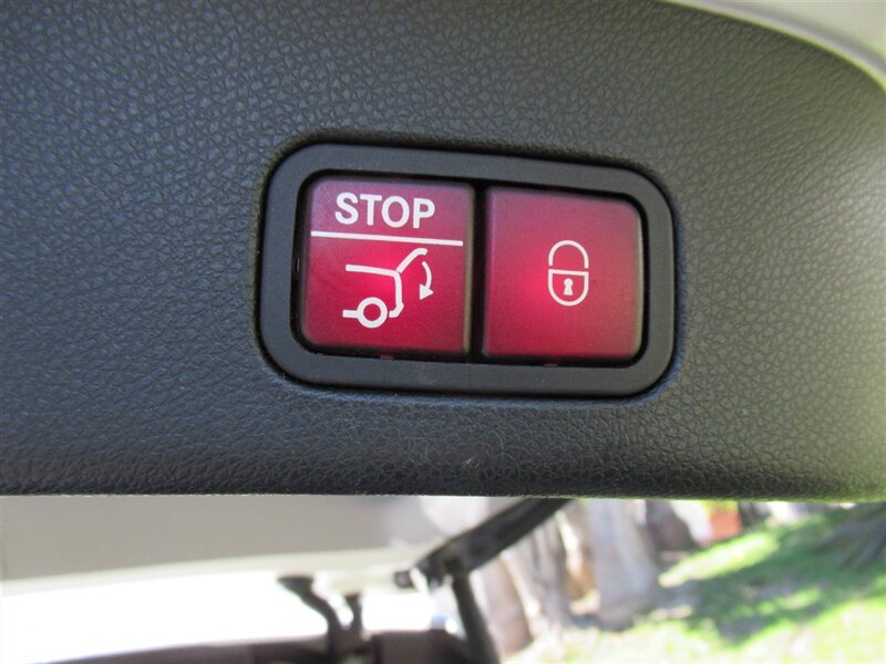 2014 Mercedes-Benz GL 450 4MATIC   - Photo 36 - Sherman Oaks, CA 91423