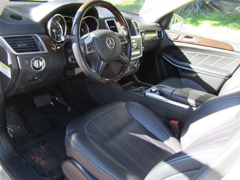 2014 Mercedes-Benz GL 450 4MATIC   - Photo 16 - Sherman Oaks, CA 91423