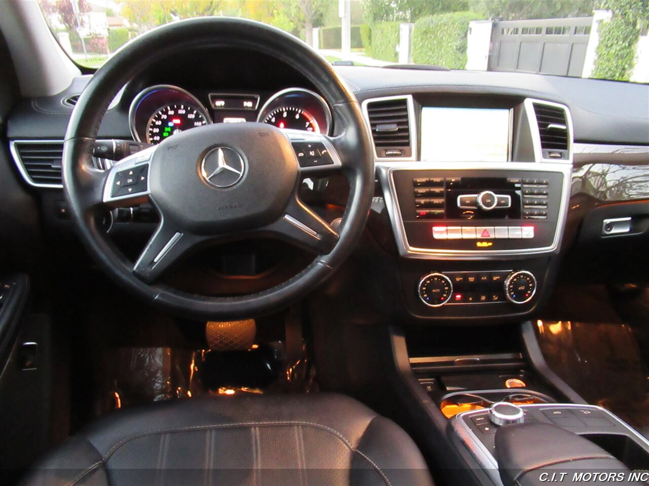 2014 Mercedes-Benz GL 450 4MATIC   - Photo 29 - Sherman Oaks, CA 91423