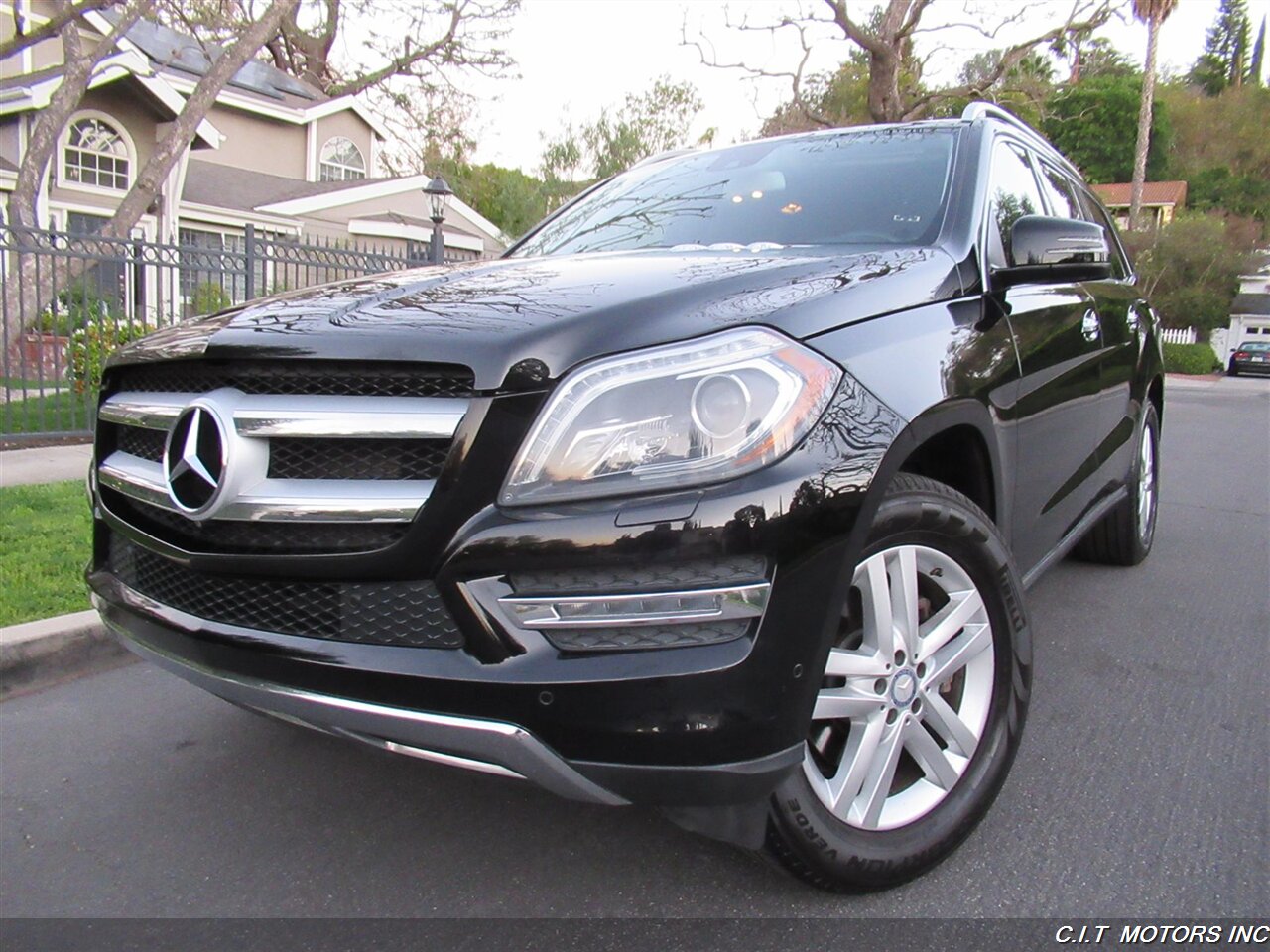 2014 Mercedes-Benz GL 450 4MATIC   - Photo 48 - Sherman Oaks, CA 91423