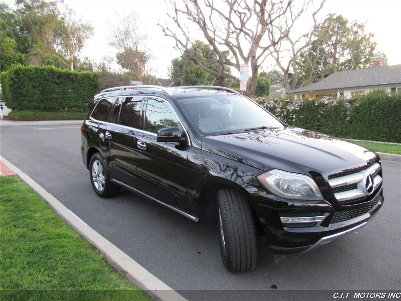 2014 Mercedes-Benz GL 450 4MATIC   - Photo 5 - Sherman Oaks, CA 91423