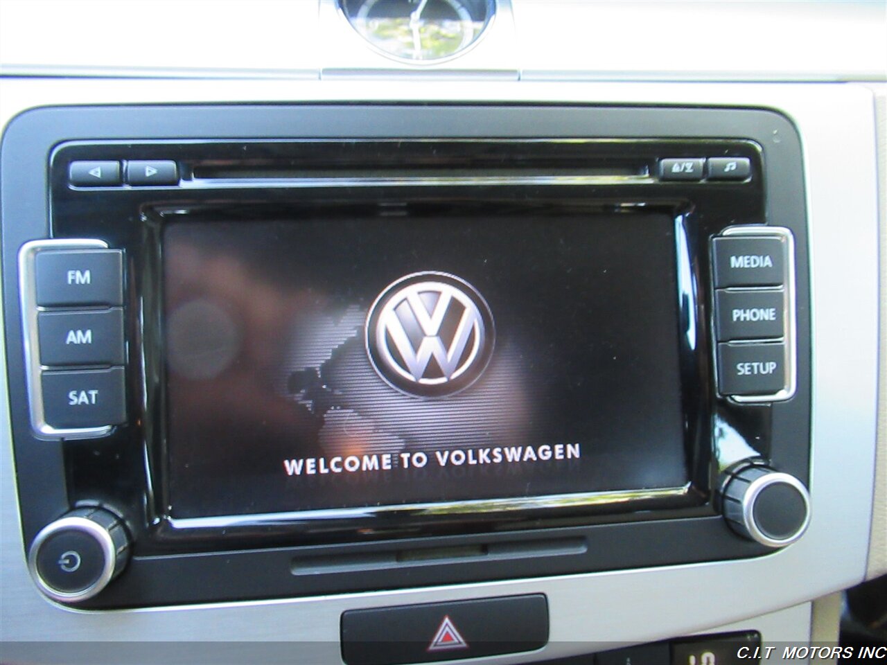 2013 Volkswagen CC Sport PZEV   - Photo 18 - Sherman Oaks, CA 91423