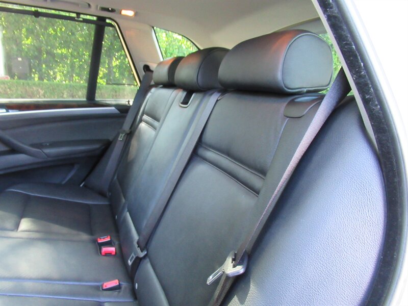 2009 BMW X5 xDrive30i   - Photo 24 - Sherman Oaks, CA 91423