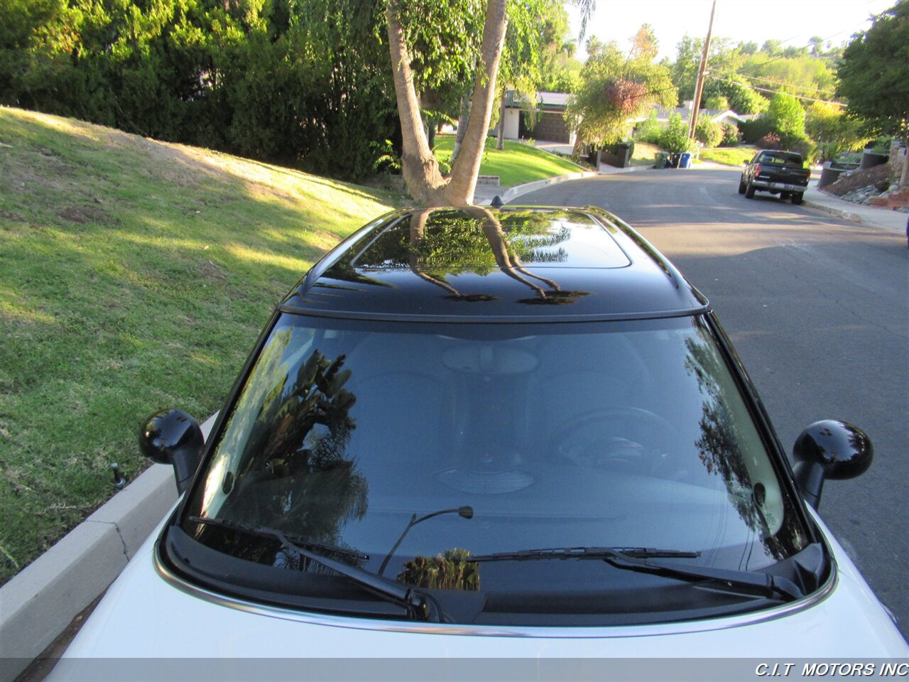 2012 MINI Cooper S   - Photo 37 - Sherman Oaks, CA 91423