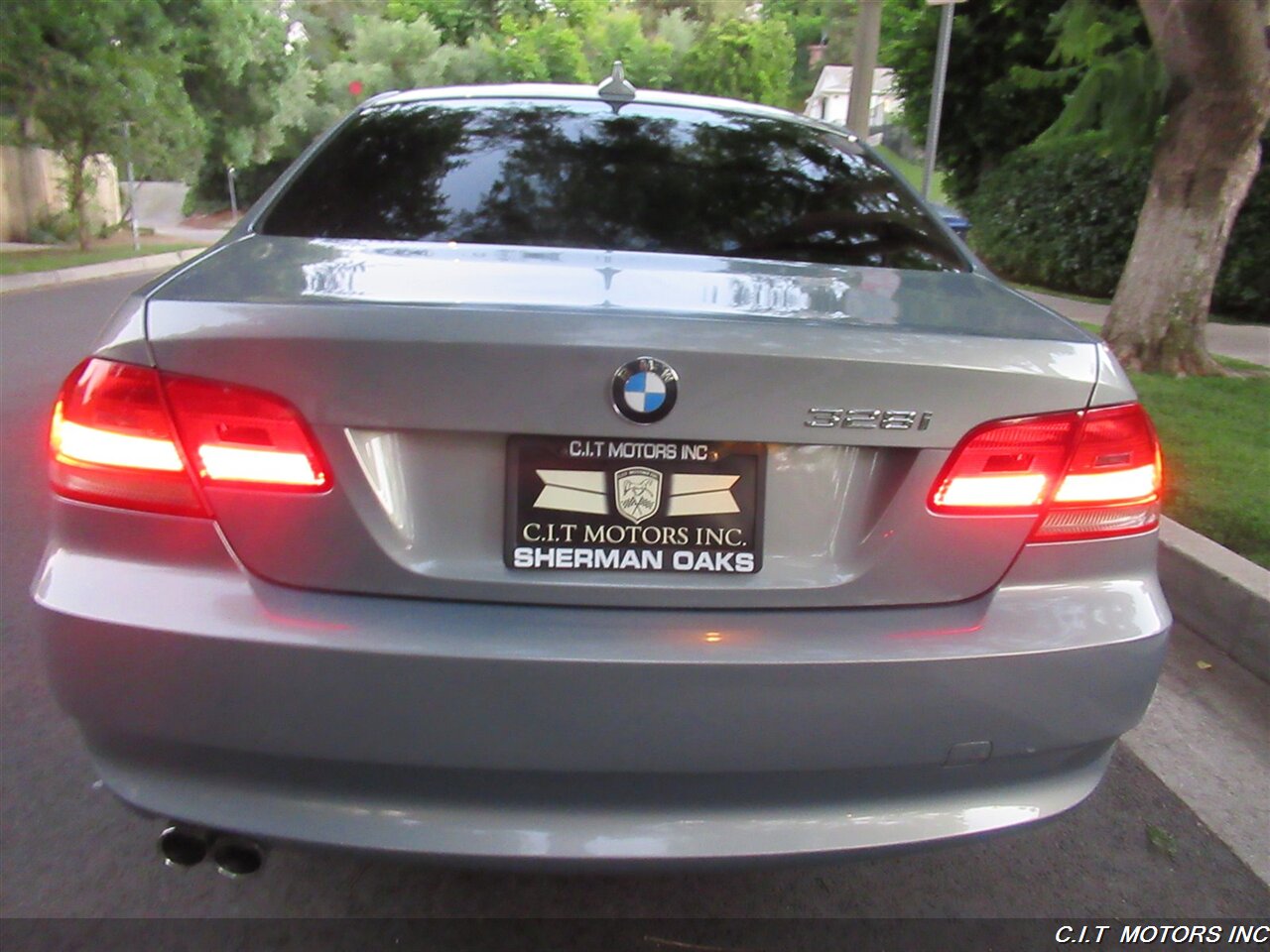 2007 BMW 328i   - Photo 30 - Sherman Oaks, CA 91423