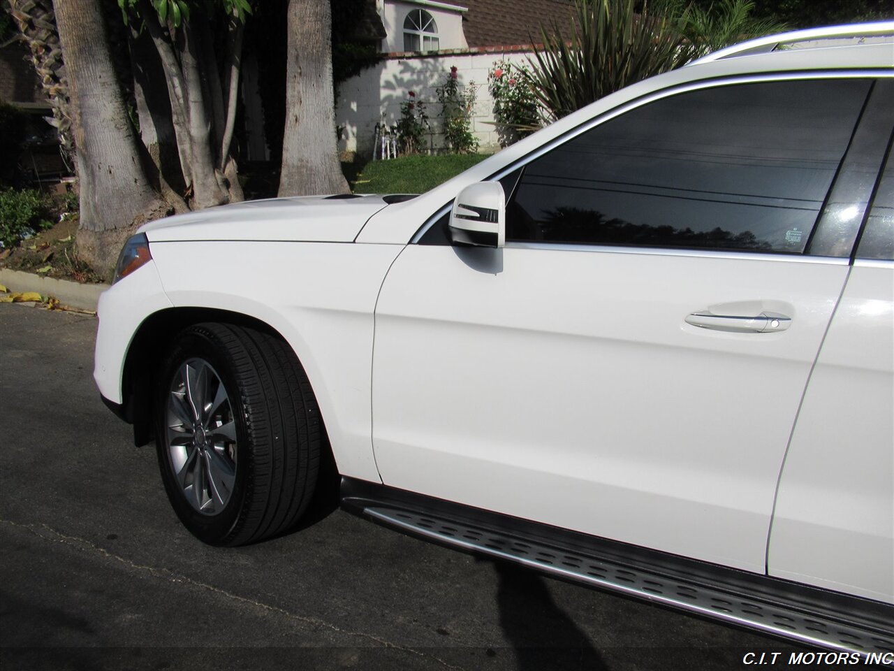 2015 Mercedes-Benz GL 450 4MATIC   - Photo 45 - Sherman Oaks, CA 91423