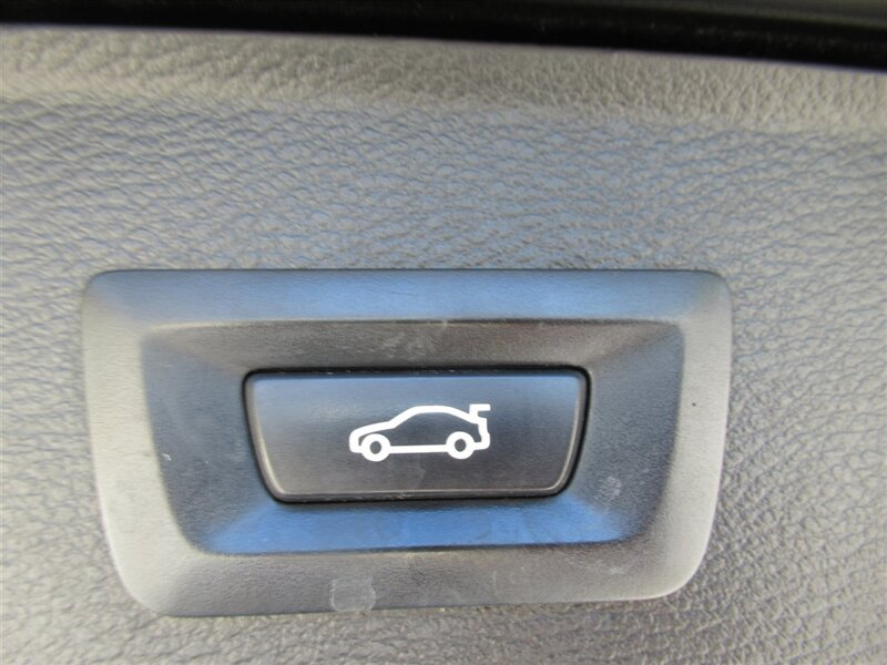 2017 BMW X3 sDrive28i   - Photo 38 - Sherman Oaks, CA 91423