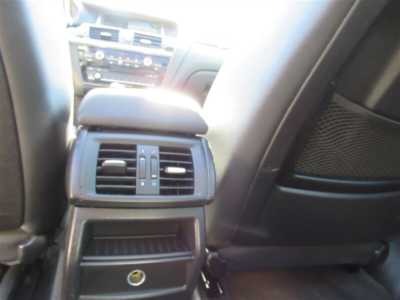 2017 BMW X3 sDrive28i   - Photo 36 - Sherman Oaks, CA 91423