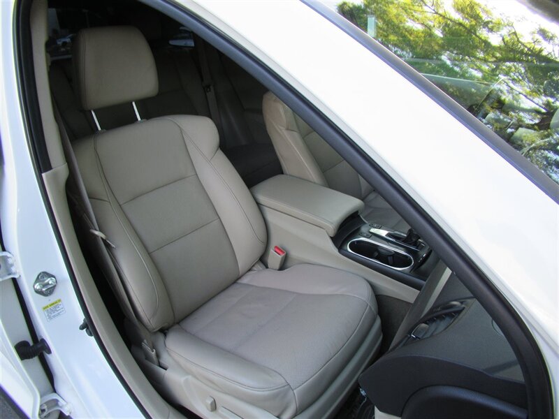 2013 Acura RDX w/Tech   - Photo 38 - Sherman Oaks, CA 91423