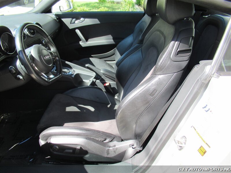2011 Audi TT 2.0T quattro Premium   - Photo 12 - Sherman Oaks, CA 91423