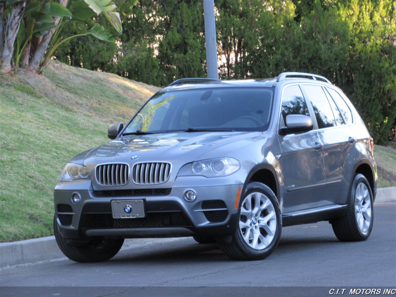 2013 BMW X5 xDrive35i   - Photo 3 - Sherman Oaks, CA 91423