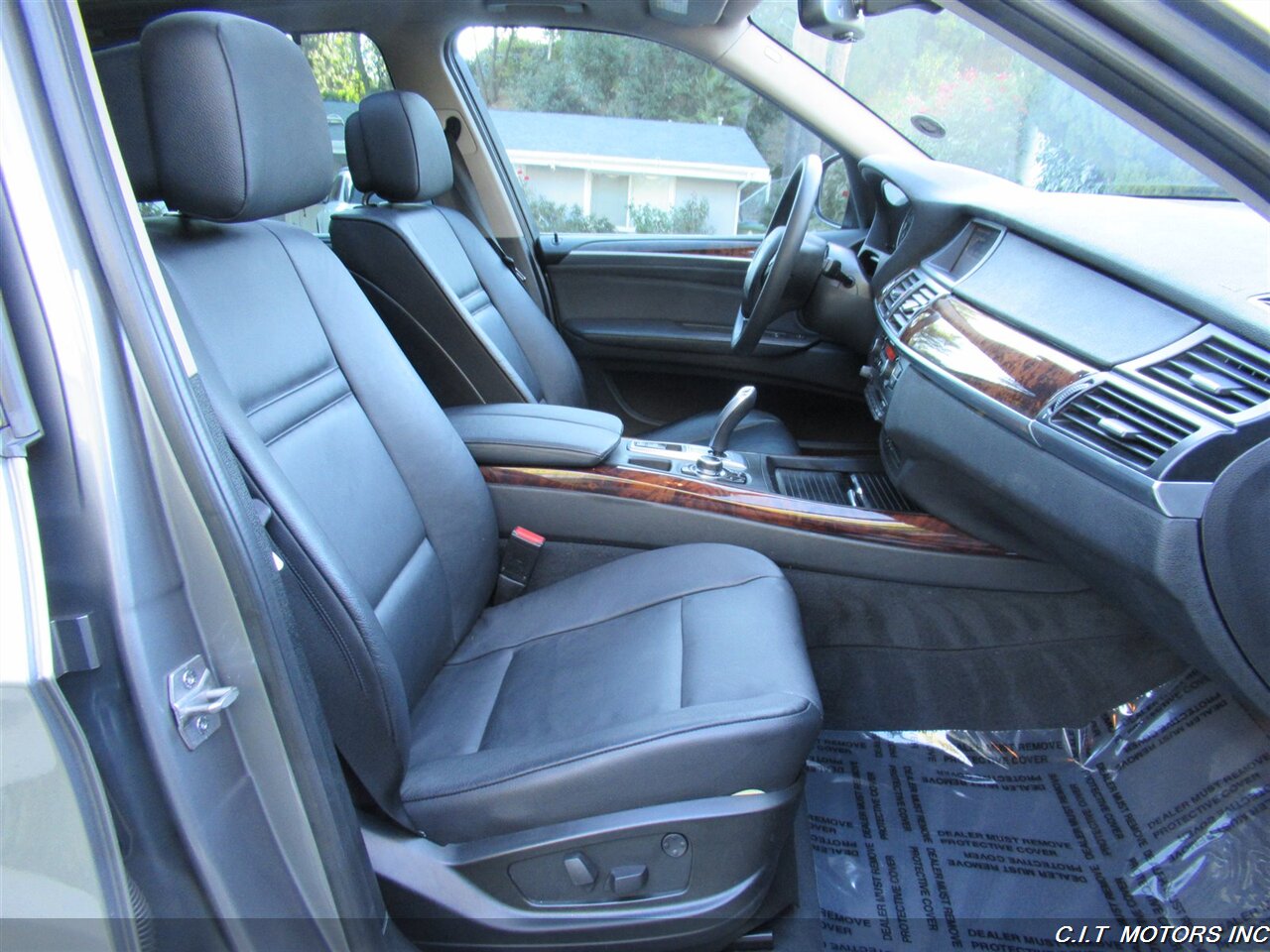 2013 BMW X5 xDrive35i   - Photo 38 - Sherman Oaks, CA 91423