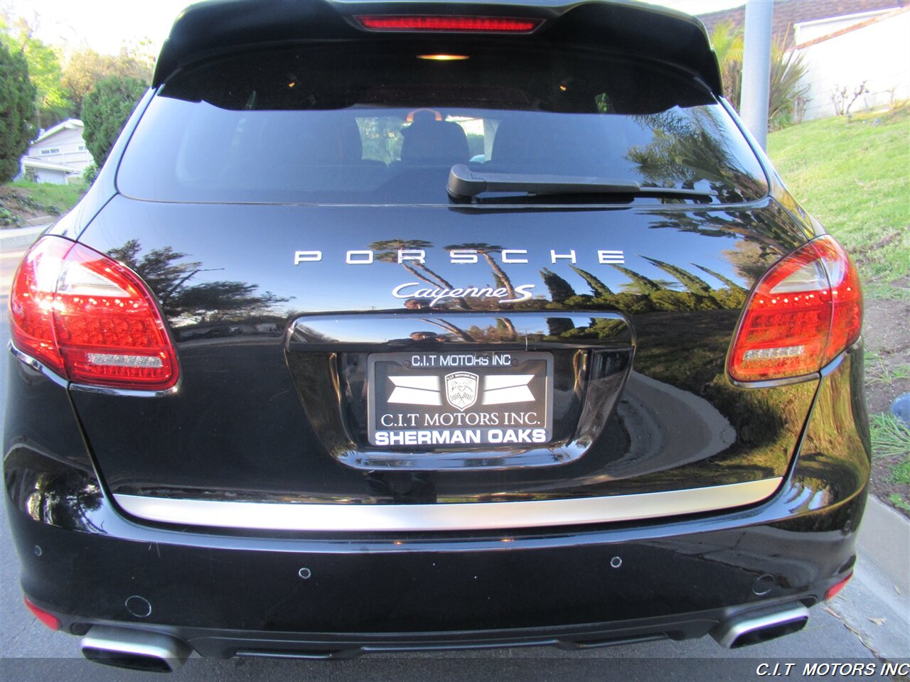 2014 Porsche Cayenne S Hybrid   - Photo 40 - Sherman Oaks, CA 91423