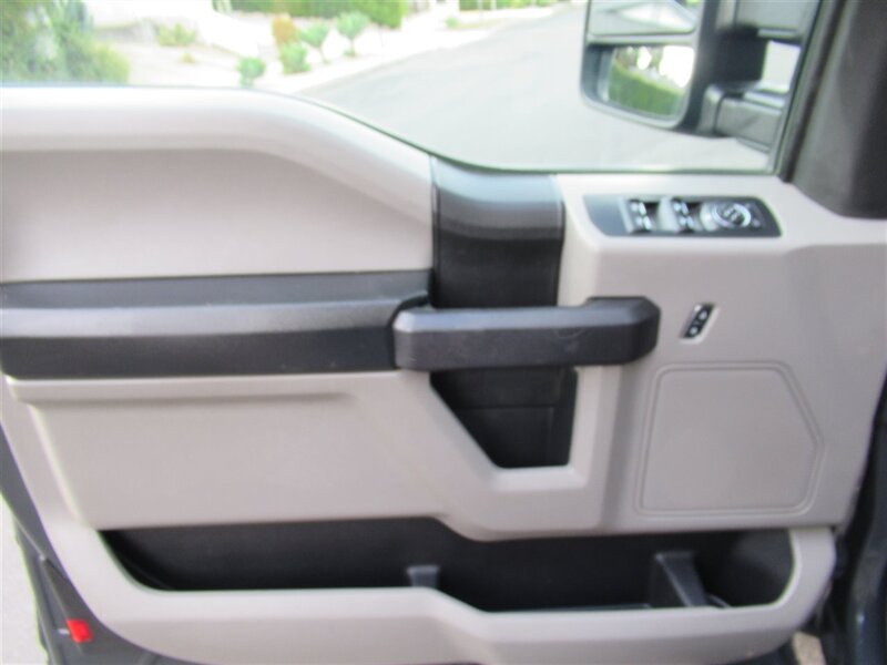 2017 Ford F-150 XL   - Photo 17 - Sherman Oaks, CA 91423