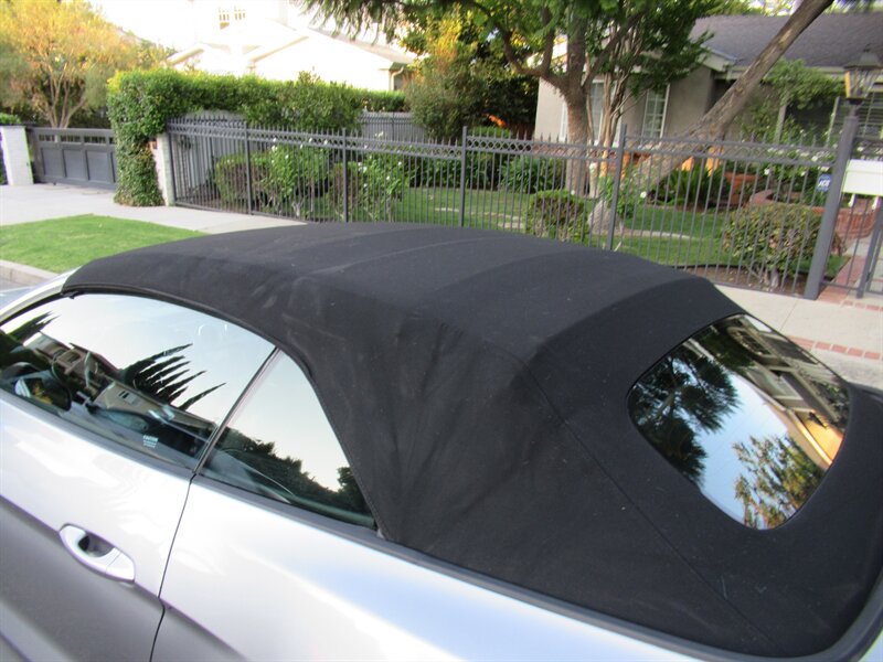 2022 Ford Mustang EcoBoost Premium   - Photo 44 - Sherman Oaks, CA 91423