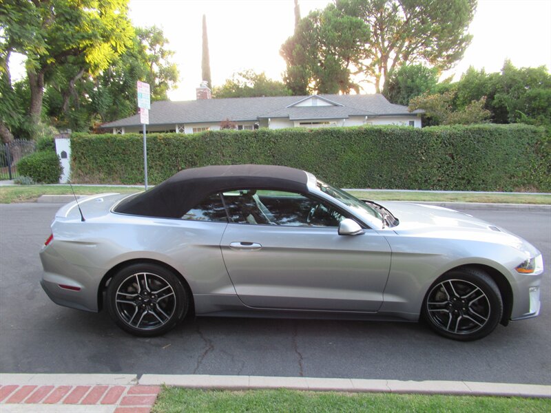 2022 Ford Mustang EcoBoost Premium   - Photo 41 - Sherman Oaks, CA 91423