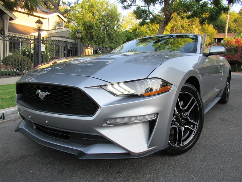 2022 Ford Mustang EcoBoost Premium   - Photo 32 - Sherman Oaks, CA 91423