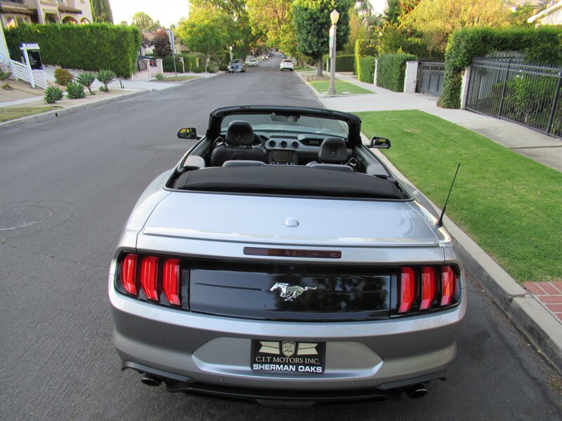 2022 Ford Mustang EcoBoost Premium   - Photo 7 - Sherman Oaks, CA 91423