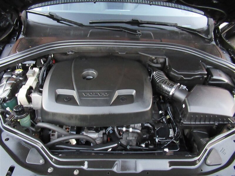 2016 Volvo XC60 T6 Drive-E Platinum   - Photo 40 - Sherman Oaks, CA 91423