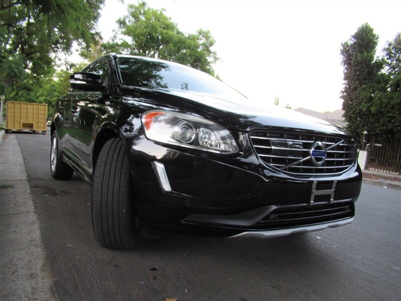 2016 Volvo XC60 T6 Drive-E Platinum   - Photo 8 - Sherman Oaks, CA 91423