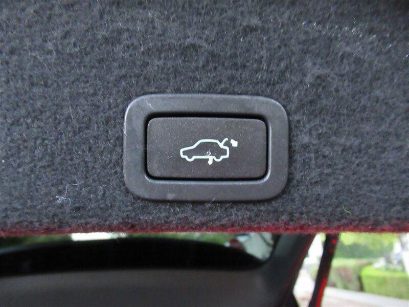 2016 Volvo XC60 T6 Drive-E Platinum   - Photo 28 - Sherman Oaks, CA 91423