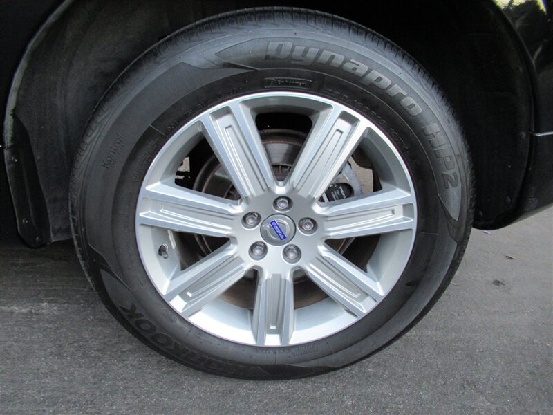 2016 Volvo XC60 T6 Drive-E Platinum   - Photo 10 - Sherman Oaks, CA 91423