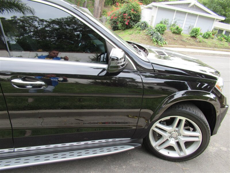 2015 Mercedes-Benz GL 550 4MATIC   - Photo 42 - Sherman Oaks, CA 91423