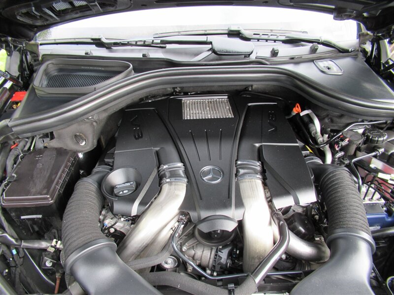 2015 Mercedes-Benz GL 550 4MATIC   - Photo 47 - Sherman Oaks, CA 91423