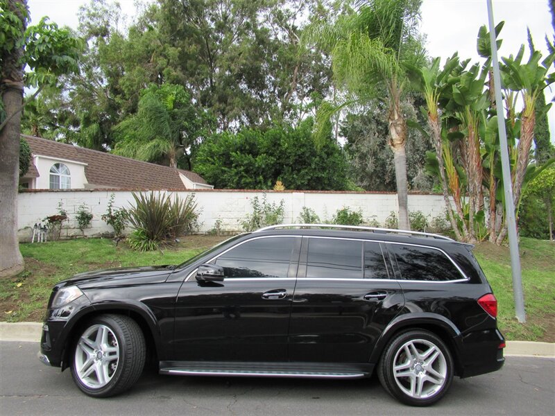 2015 Mercedes-Benz GL 550 4MATIC   - Photo 8 - Sherman Oaks, CA 91423