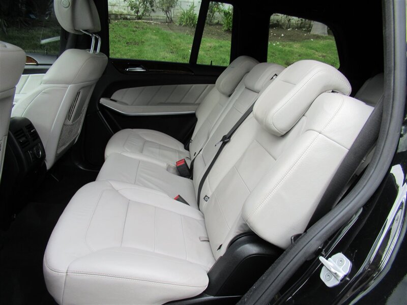 2015 Mercedes-Benz GL 550 4MATIC   - Photo 29 - Sherman Oaks, CA 91423