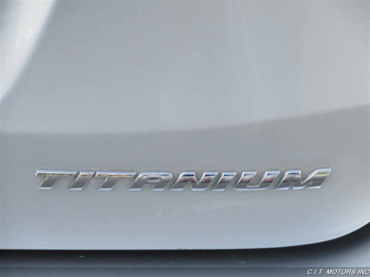 2015 Ford Focus Titanium   - Photo 13 - Sherman Oaks, CA 91423