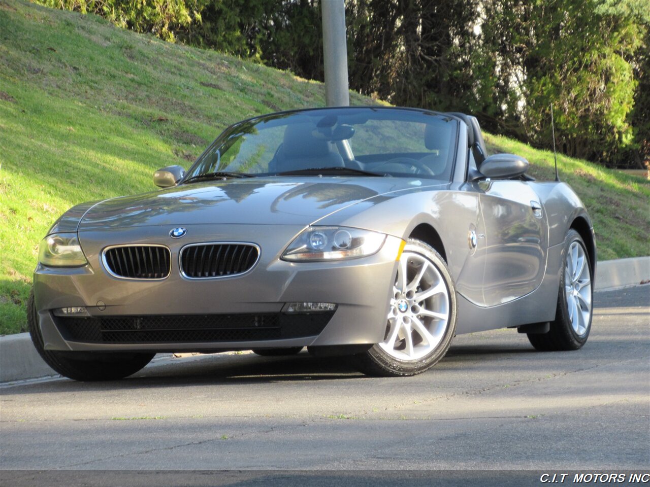 2008 BMW Z4 3.0i   - Photo 1 - Sherman Oaks, CA 91423
