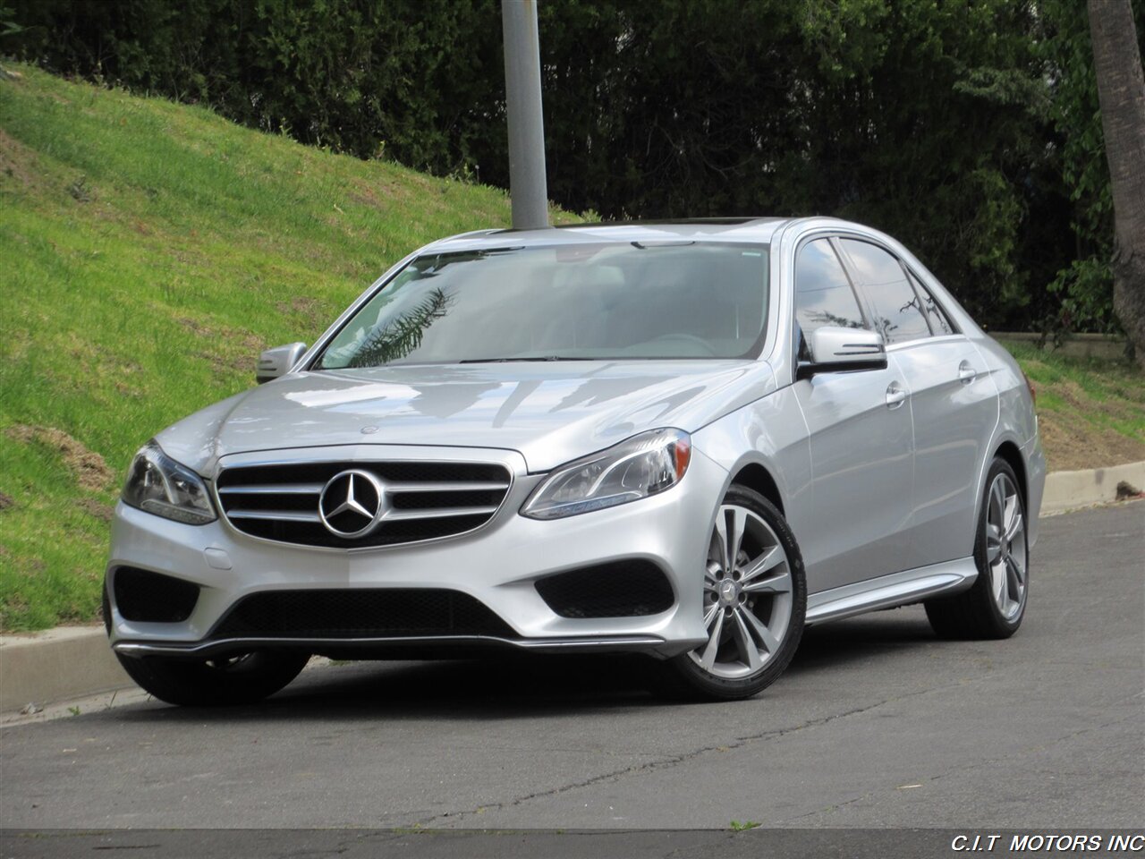2014 Mercedes-Benz E 350 Sport   - Photo 5 - Sherman Oaks, CA 91423
