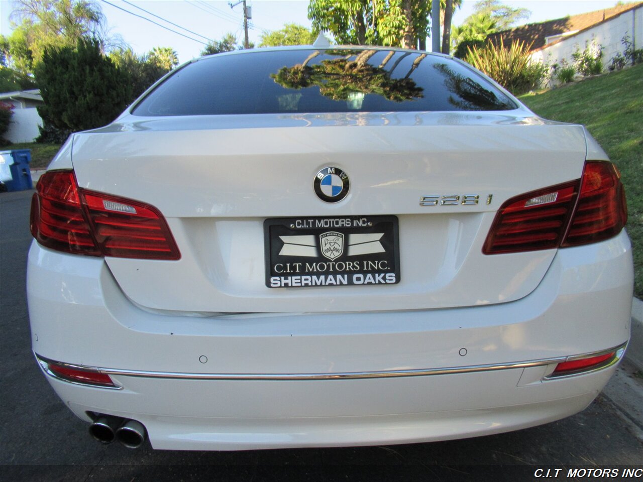 2014 BMW 528i   - Photo 31 - Sherman Oaks, CA 91423