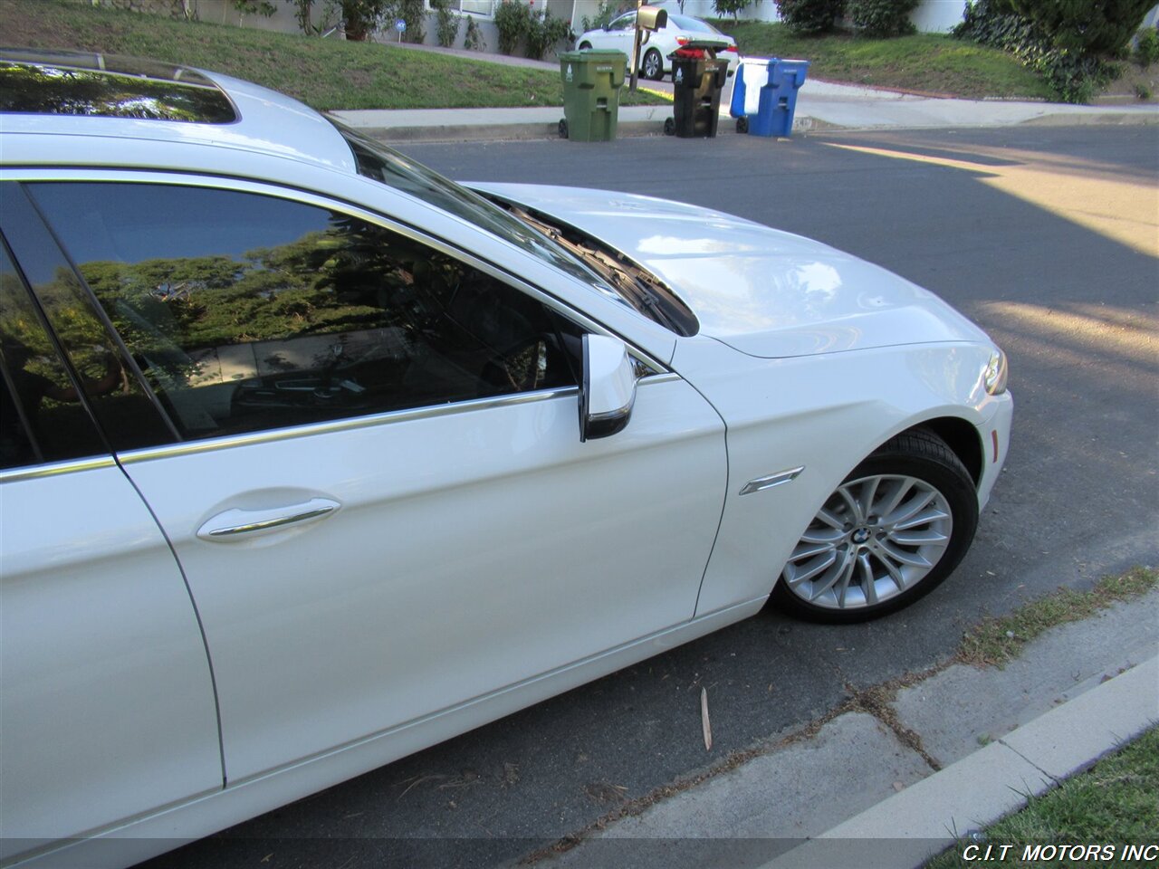 2014 BMW 528i   - Photo 29 - Sherman Oaks, CA 91423