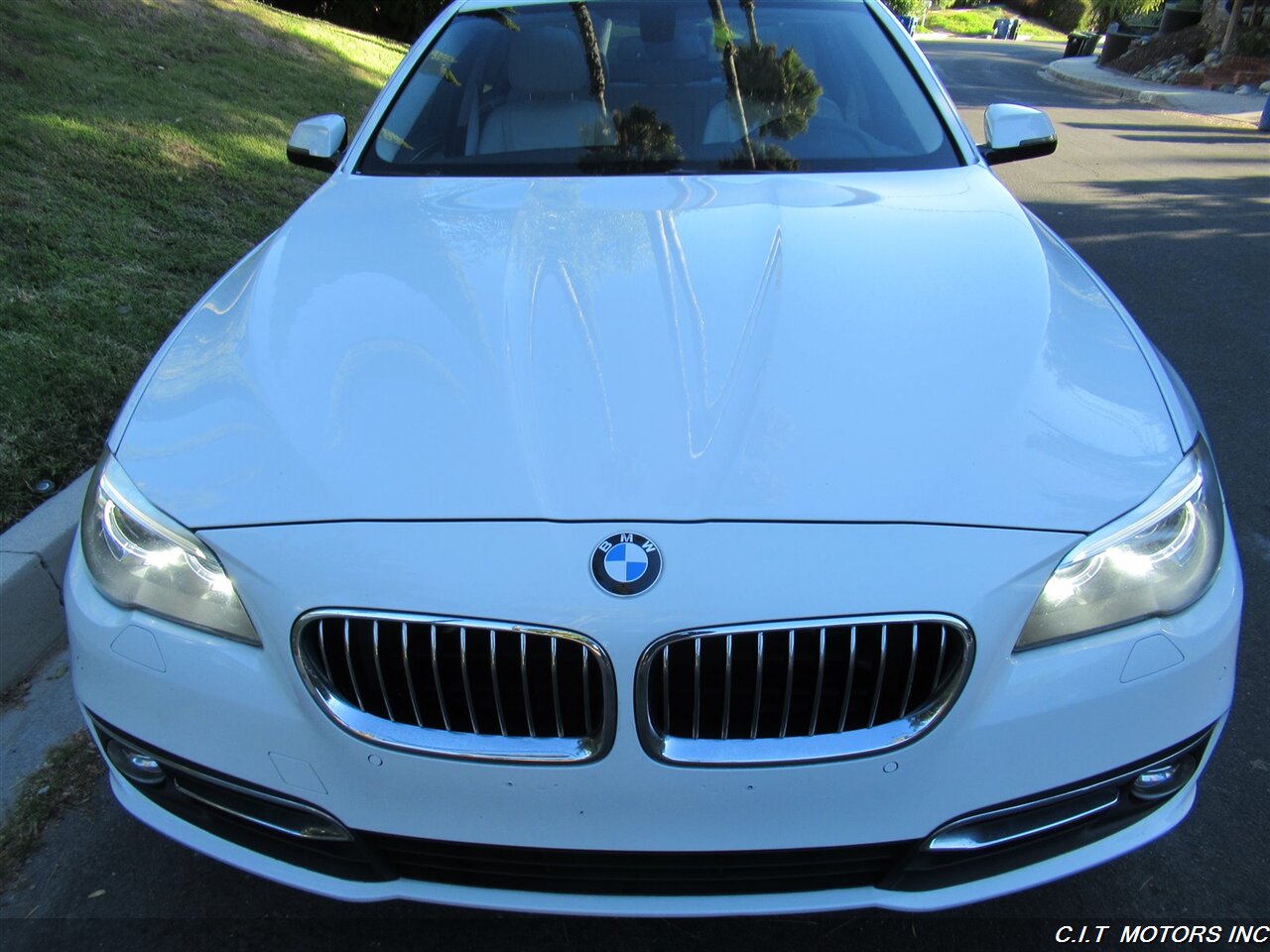 2014 BMW 528i   - Photo 37 - Sherman Oaks, CA 91423