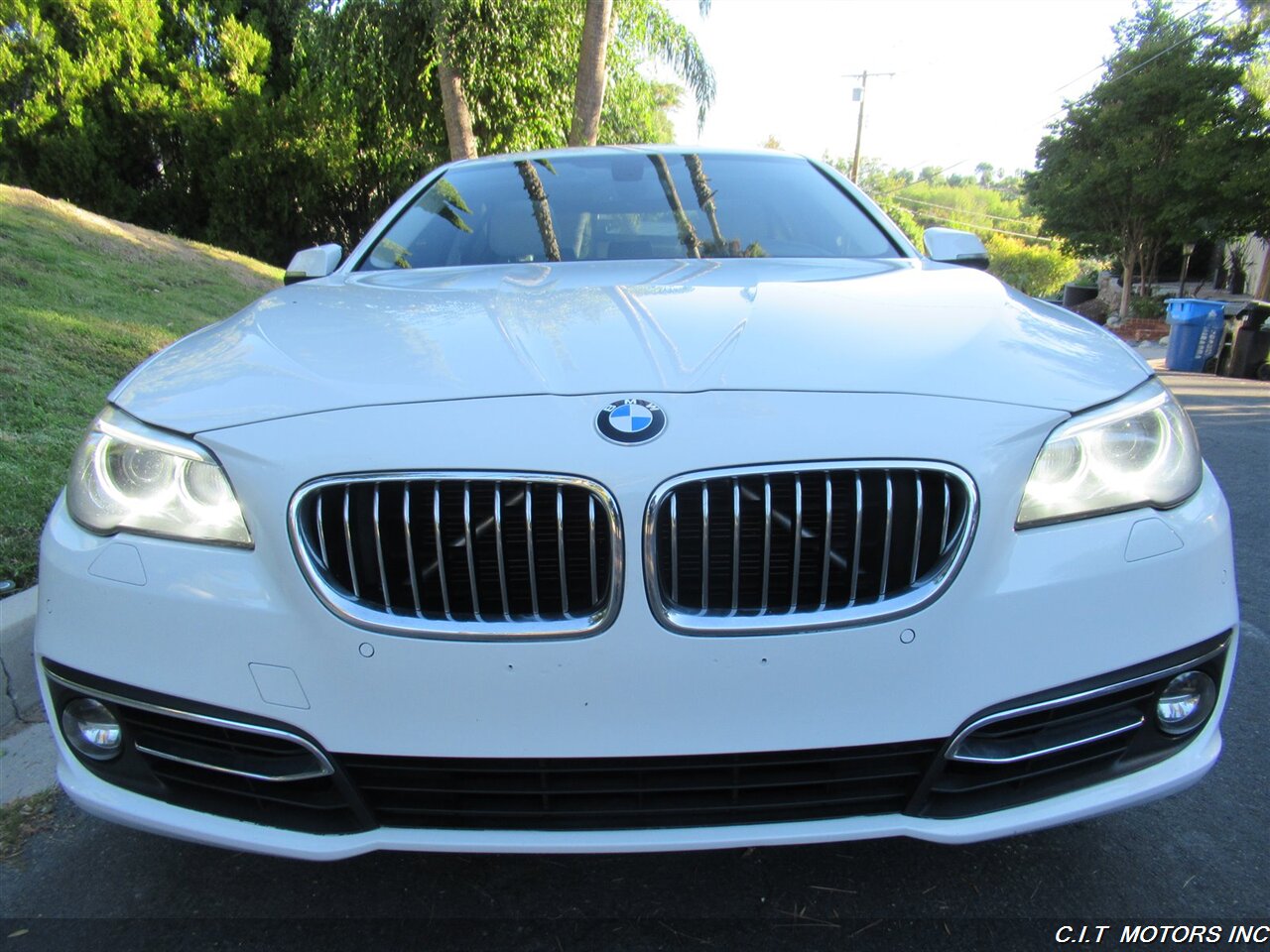 2014 BMW 528i   - Photo 35 - Sherman Oaks, CA 91423