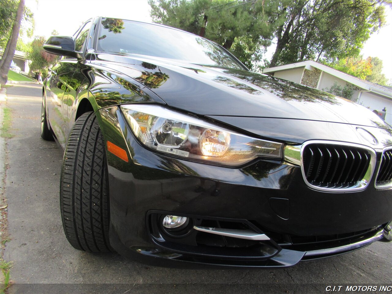 2013 BMW 328i   - Photo 44 - Sherman Oaks, CA 91423