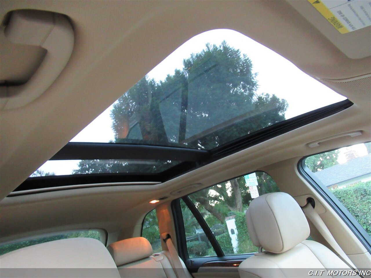 2012 BMW X5 xDrive35i   - Photo 37 - Sherman Oaks, CA 91423