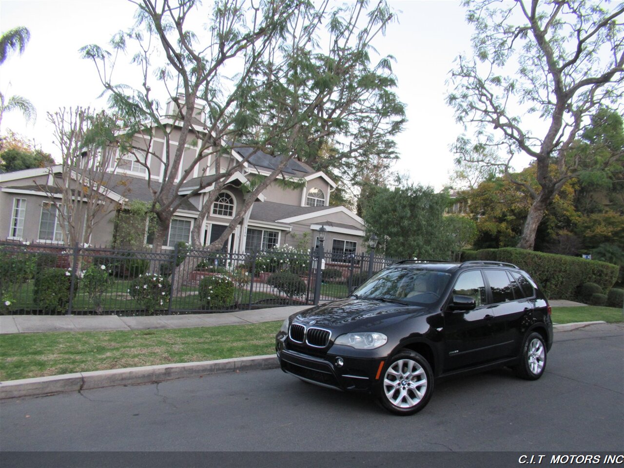 2012 BMW X5 xDrive35i   - Photo 2 - Sherman Oaks, CA 91423