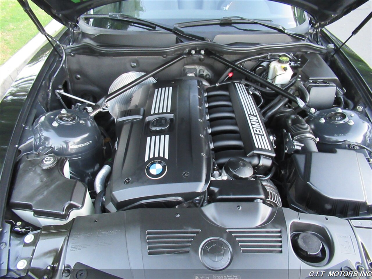 2008 BMW Z4 3.0i   - Photo 30 - Sherman Oaks, CA 91423