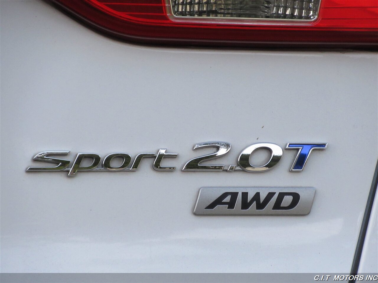 2013 Hyundai SANTA FE Sport 2.0T   - Photo 33 - Sherman Oaks, CA 91423