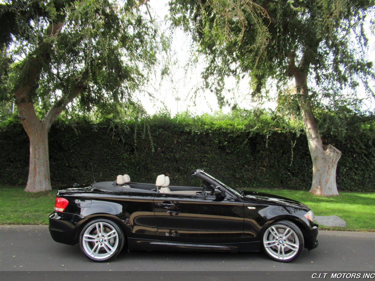 2012 BMW 135i   - Photo 3 - Sherman Oaks, CA 91423