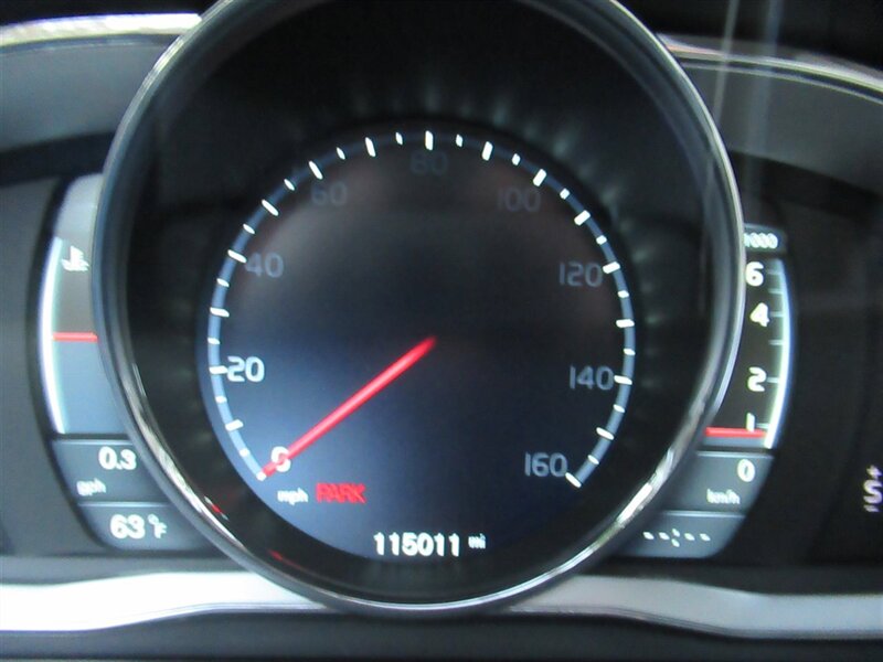 2014 Volvo XC60 3.2 Premier   - Photo 24 - Sherman Oaks, CA 91423