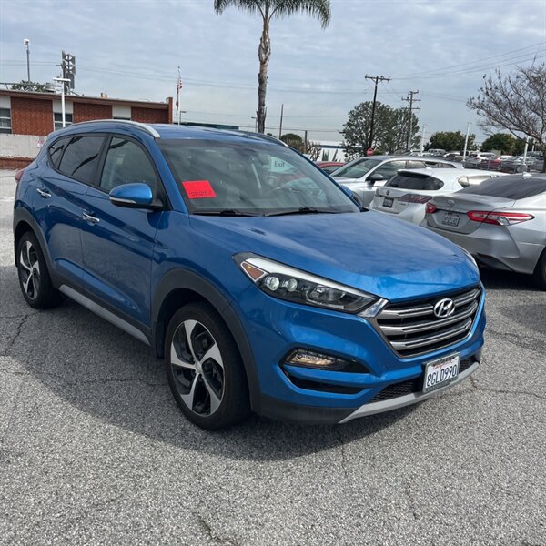 2018 Hyundai TUCSON Value   - Photo 3 - Sherman Oaks, CA 91423