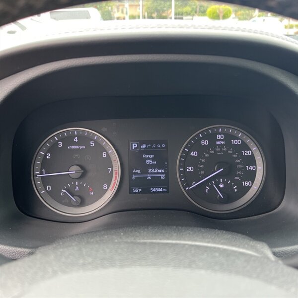 2018 Hyundai TUCSON Value   - Photo 19 - Sherman Oaks, CA 91423