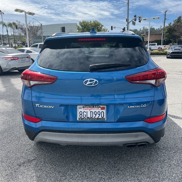 2018 Hyundai TUCSON Value   - Photo 8 - Sherman Oaks, CA 91423