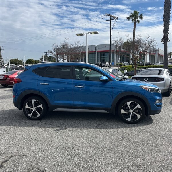 2018 Hyundai TUCSON Value   - Photo 9 - Sherman Oaks, CA 91423